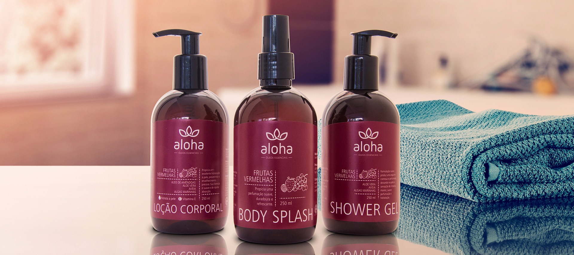 Linha Frutas Vermelhas Shower Gel Sua formulação extra suave, com extratos de Aloe Vera, Aveia e Algas Marinhas, produz uma espuma cremosa e perfumada, deixando na pele a sensação de limpeza, maciez, um perfume suave e hidratação.   ATIVOS: ALOE VERA AVEIA ALGAS MARINHAS Fragrância: Frutas Vermelhas Loção corporal Sua formulação extra suave propicia uma excelente hidratação à pele, prevenindo o envelhecimento precoce. Sua fórmula é suave e de rápida absorção. Toque seco.   ATIVOS: VITAMINA E, ÓLEO DE AMÊNDOAS EXTRATOS DE ALOE VERA AVEIA ALGAS MARINHAS Fragrância: Frutas Vermelhas Body Splash O Body Splash Frutas Vermelhas Aloha tem como finalidade propiciar uma perfumação suave, duradoura e refrescante. Fragrância: Frutas Vermelhas